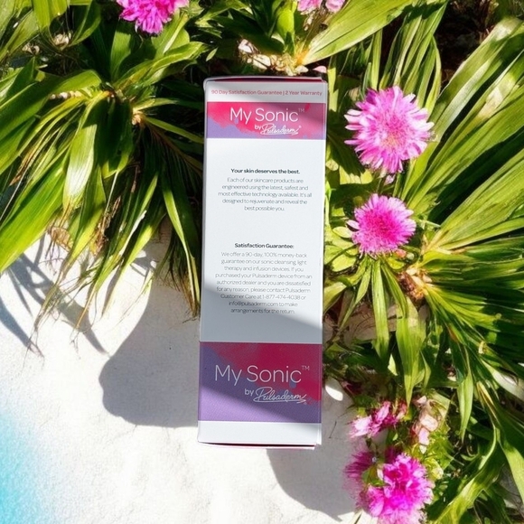 Pulsaderm Sonic Washcloth - Skin Brush Micro Pulse Cleansing (Pink) - Picture 5 of 5